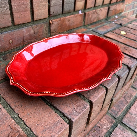 PIONEER WOMEN Vibrant Red Oval Platter